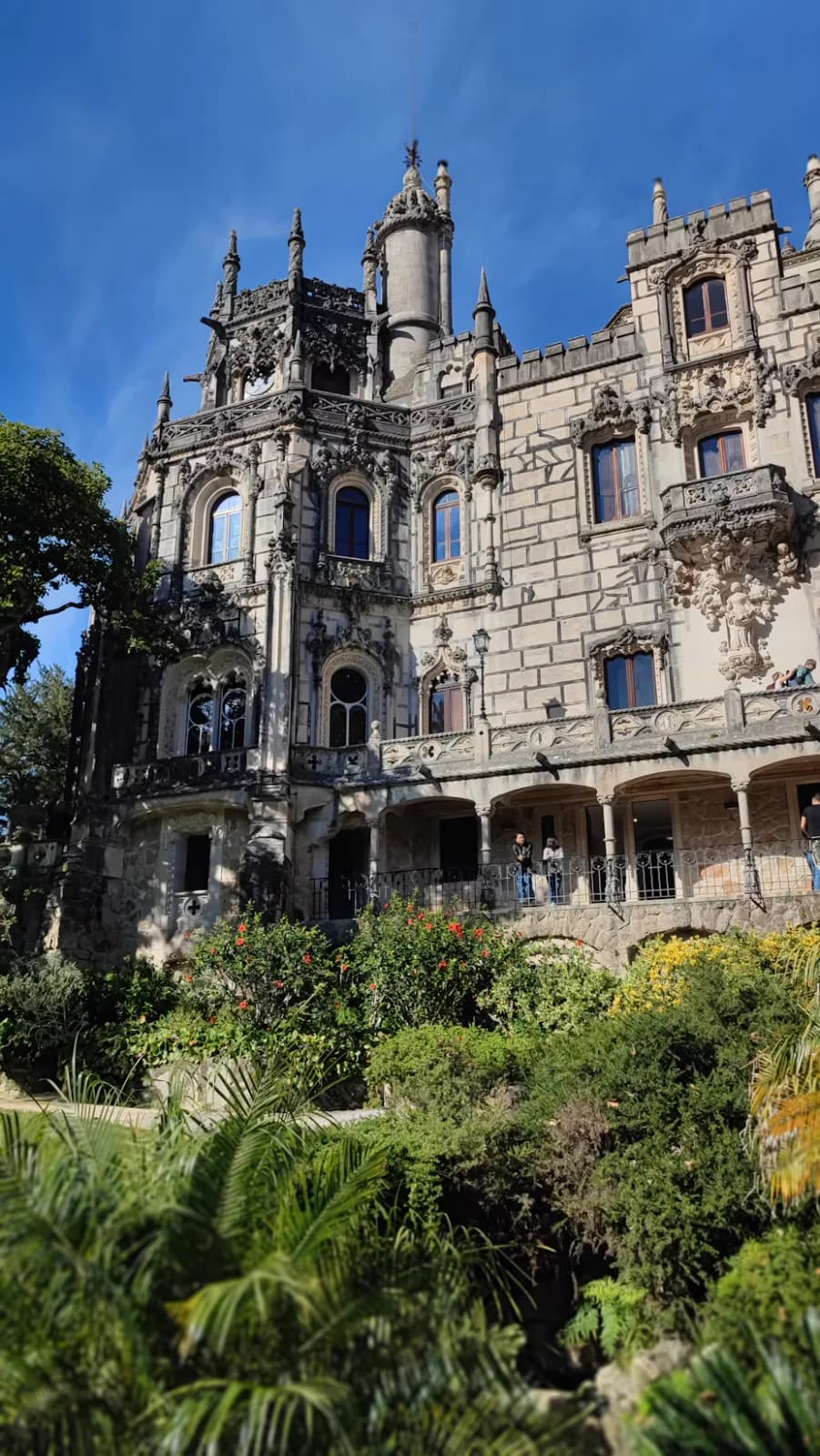 Discover the Beauty of Lisbon in Less Than 8 Hours... 6